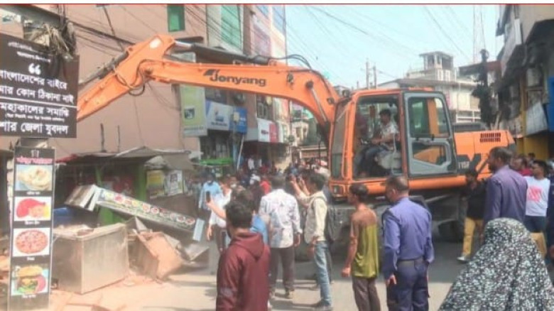যশোর শহরে অবৈধ স্থাপনা উচ্ছেদ অভিযান শুরু