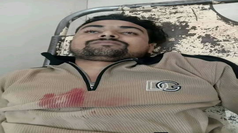 দিনদুপুরে যুবককে ছুরিকাঘাতে হত্যা