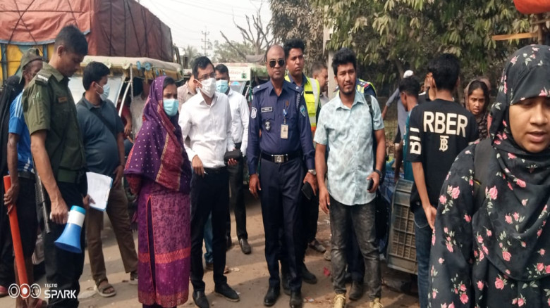 কুমিল্লা দাউদকান্দিতে ঈদযাত্রা নির্বিঘ্ন করতে অবৈধ স্থাপনাসহ